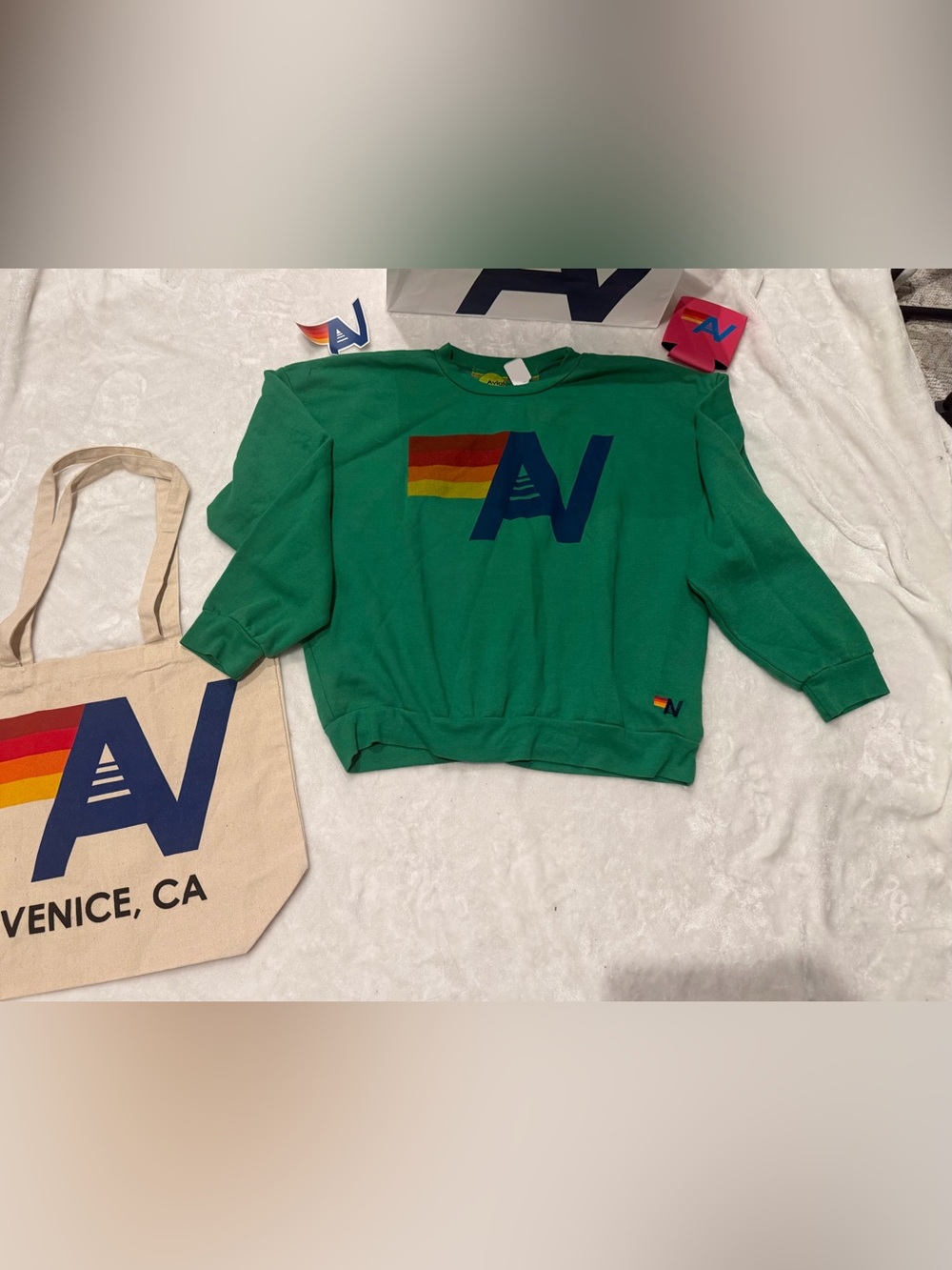- NWT Aviator Nation Kelly Green  Logo Relaxed Sweatshirt Size Small + Tote bag